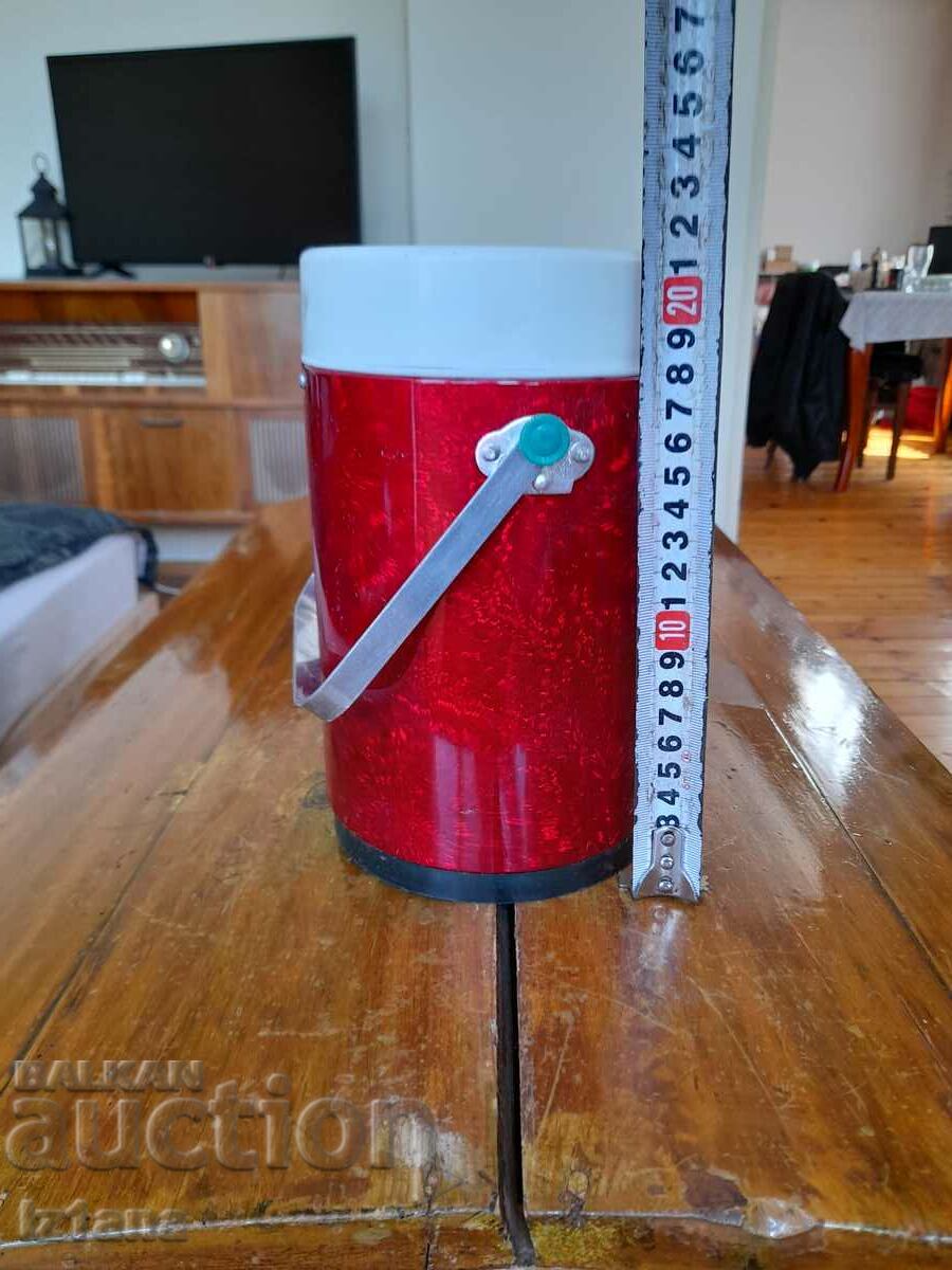 Old thermos, thermocouple with price 30.00 BGN | € 15.34 Old thermos, thermocouple with price 30.00 BGN | € 15.34