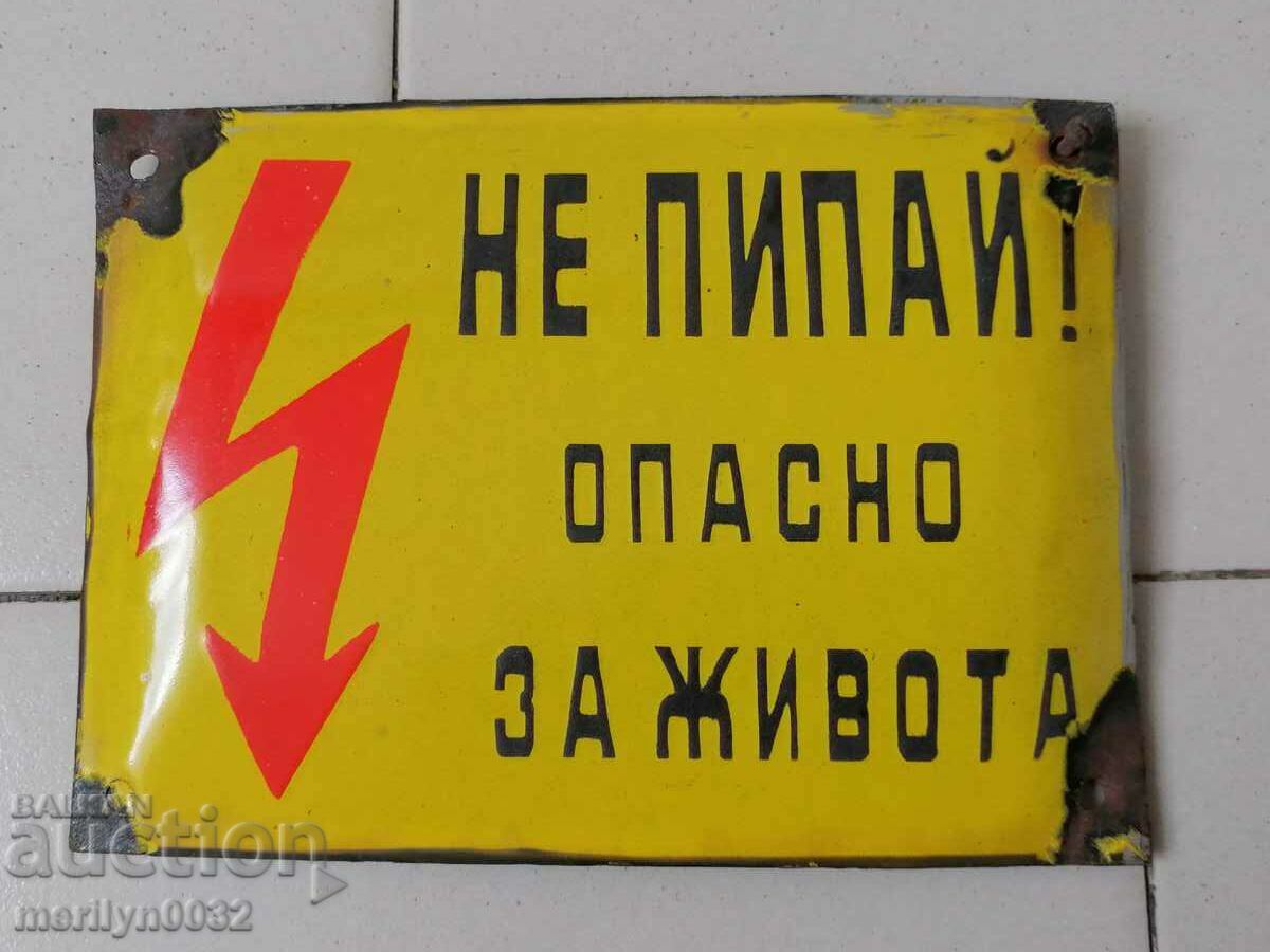 Auction  Enameled plate, plate