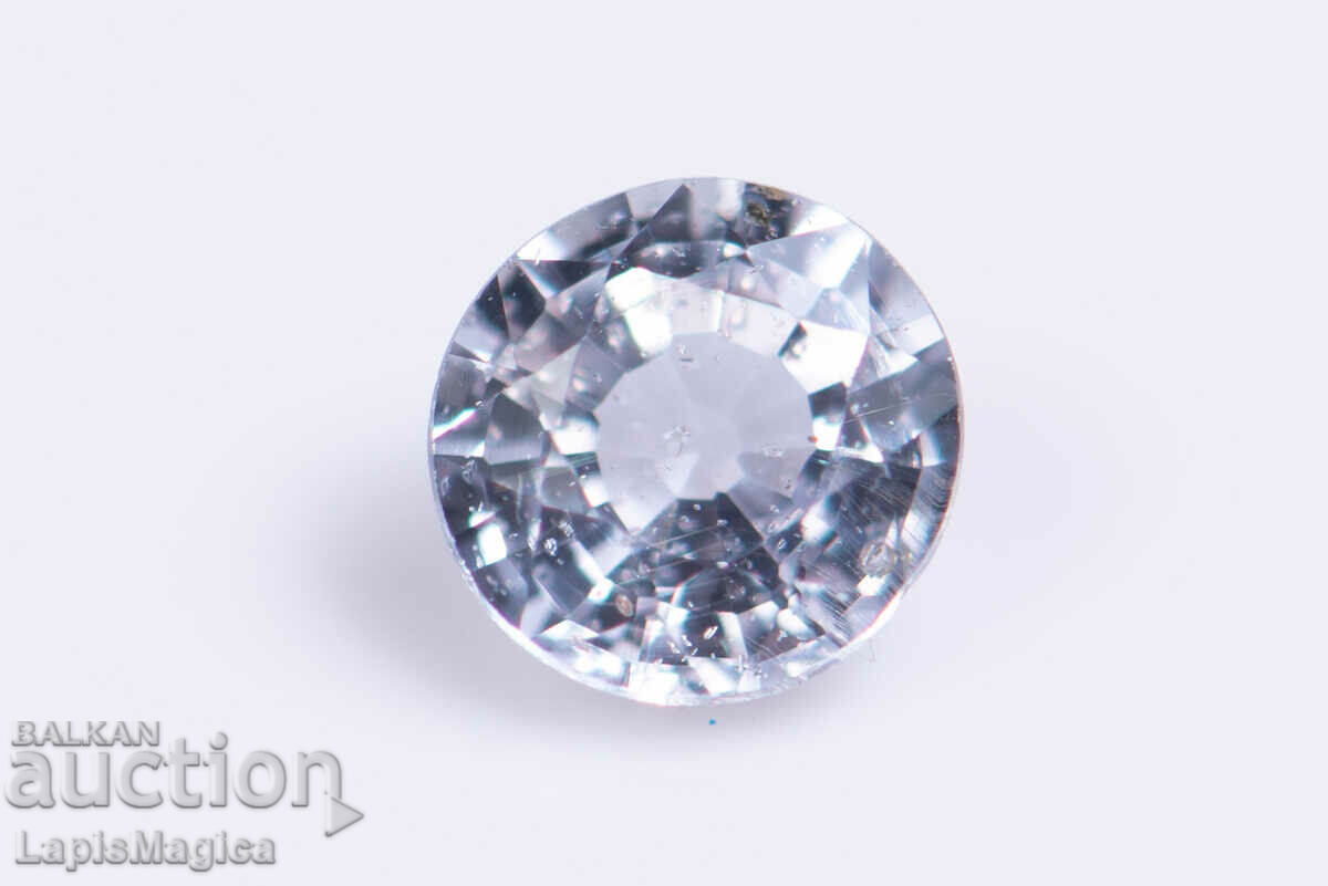 Untreated violet sapphire 0.33ct 4mm