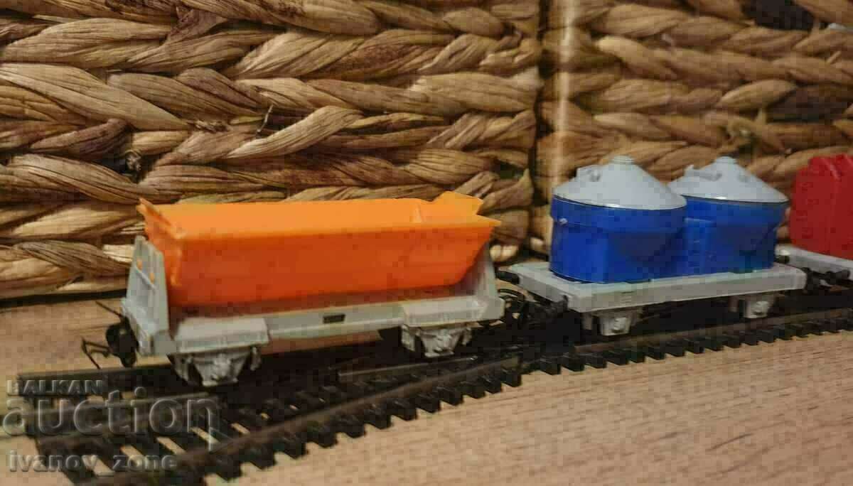 Παράδοση Φορτηγά PIKO 1/87 H0⁹ Παράδοση Φορτηγά PIKO 1/87 H0⁹