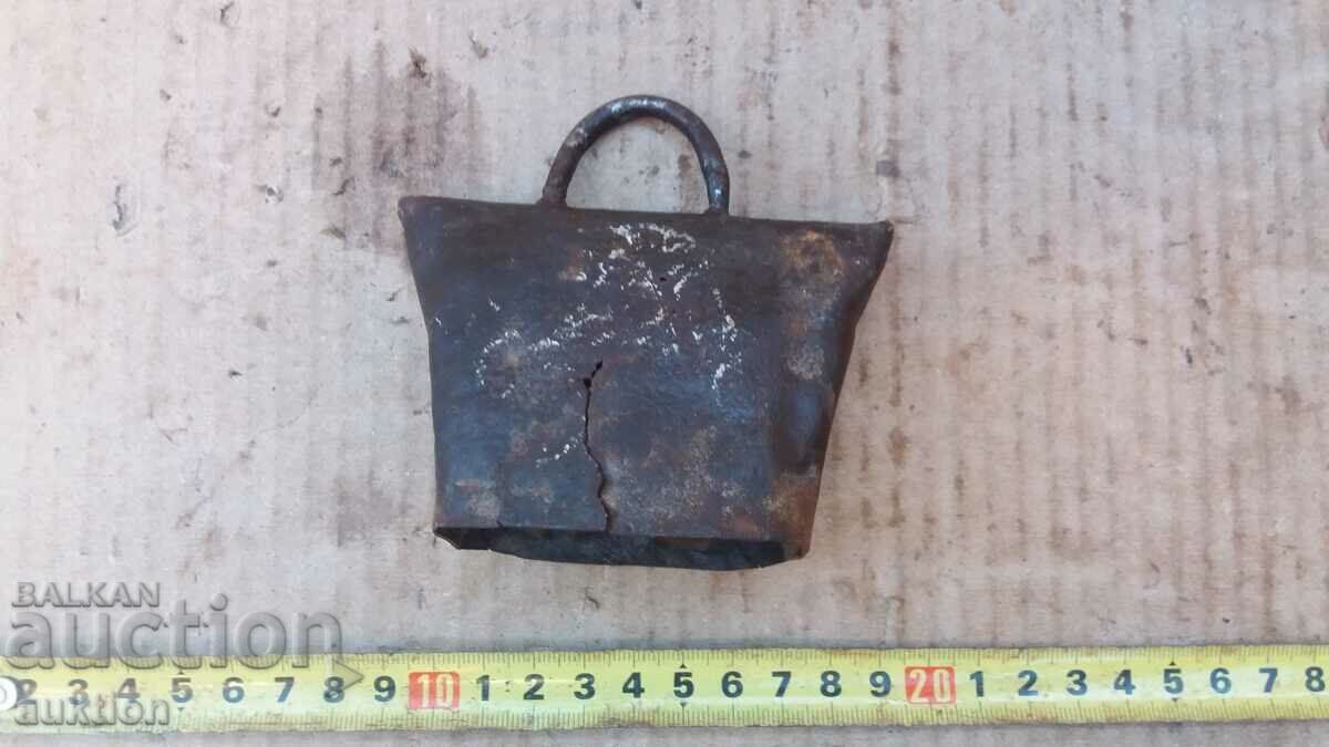 RENAISSANCE FORGED GIRL, CHAN - 5 RENAISSANCE FORGED GIRL, CHAN - 5