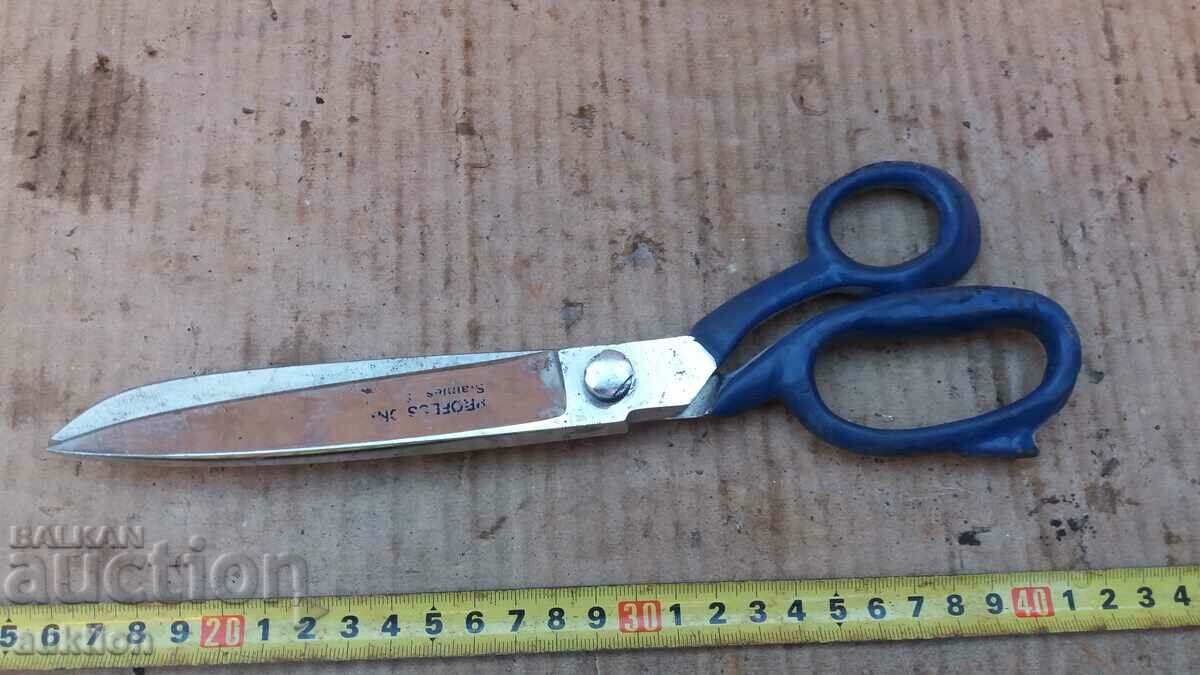 OLD SOLID FABRIC SCISSORS - EXCELLENT - 5 OLD SOLID FABRIC SCISSORS - EXCELLENT - 5