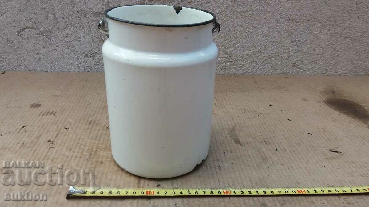 ENAMELED SOC. BUCKET LABELED BUCKET with price 3.99 BGN | € 2.04 ENAMELED SOC. BUCKET LABELED BUCKET with price 3.99 BGN | € 2.04