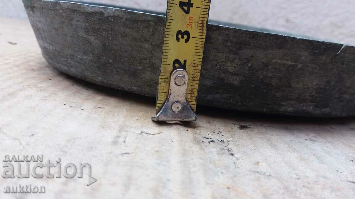 WROUGHT RENAISSANCE COPPER PAN, TRAY - 6 WROUGHT RENAISSANCE COPPER PAN, TRAY - 6