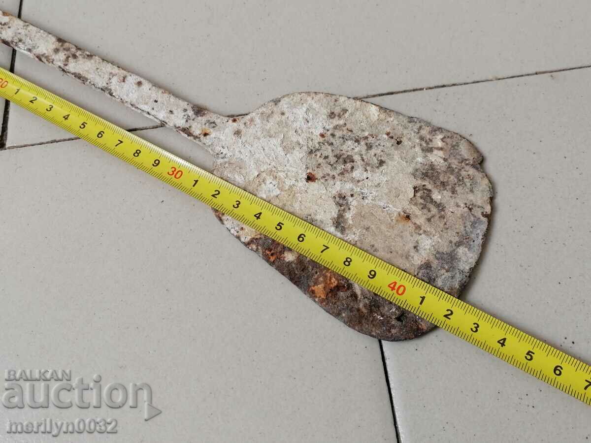 Gingerbread, gingerbread, gingerbread, gingerbread, wrought iron - 6