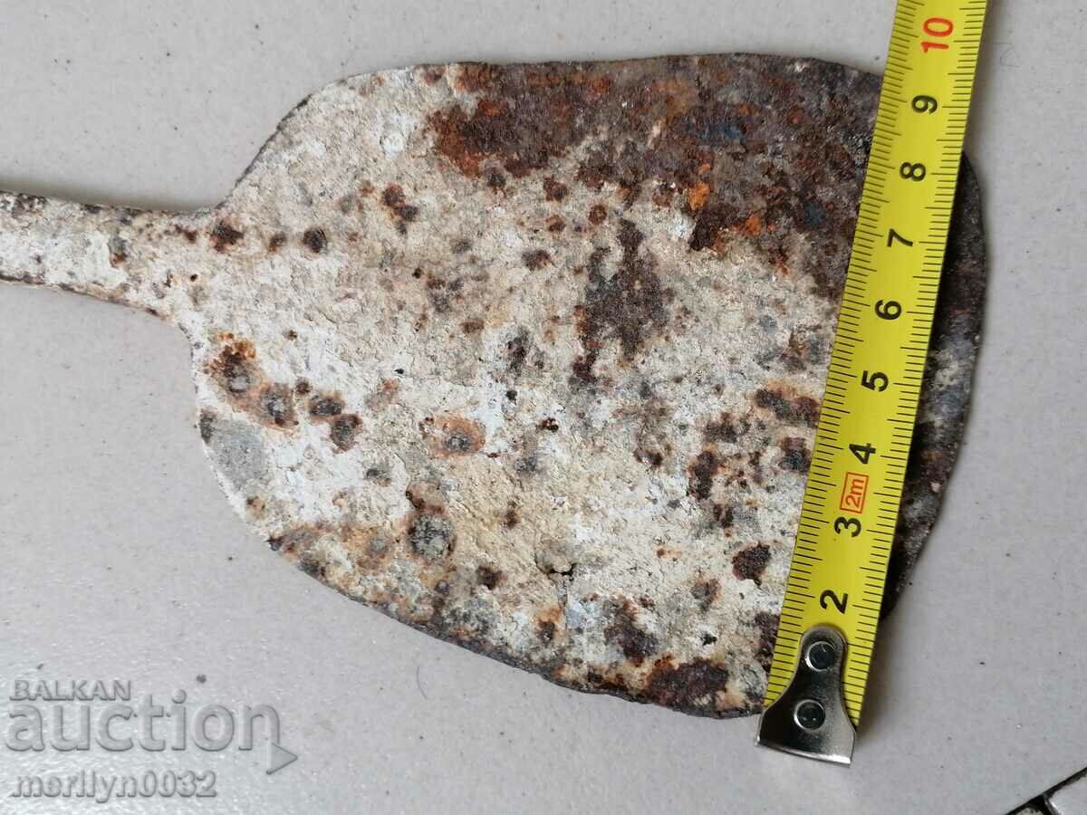 Gingerbread, gingerbread, gingerbread, gingerbread, wrought iron - 7