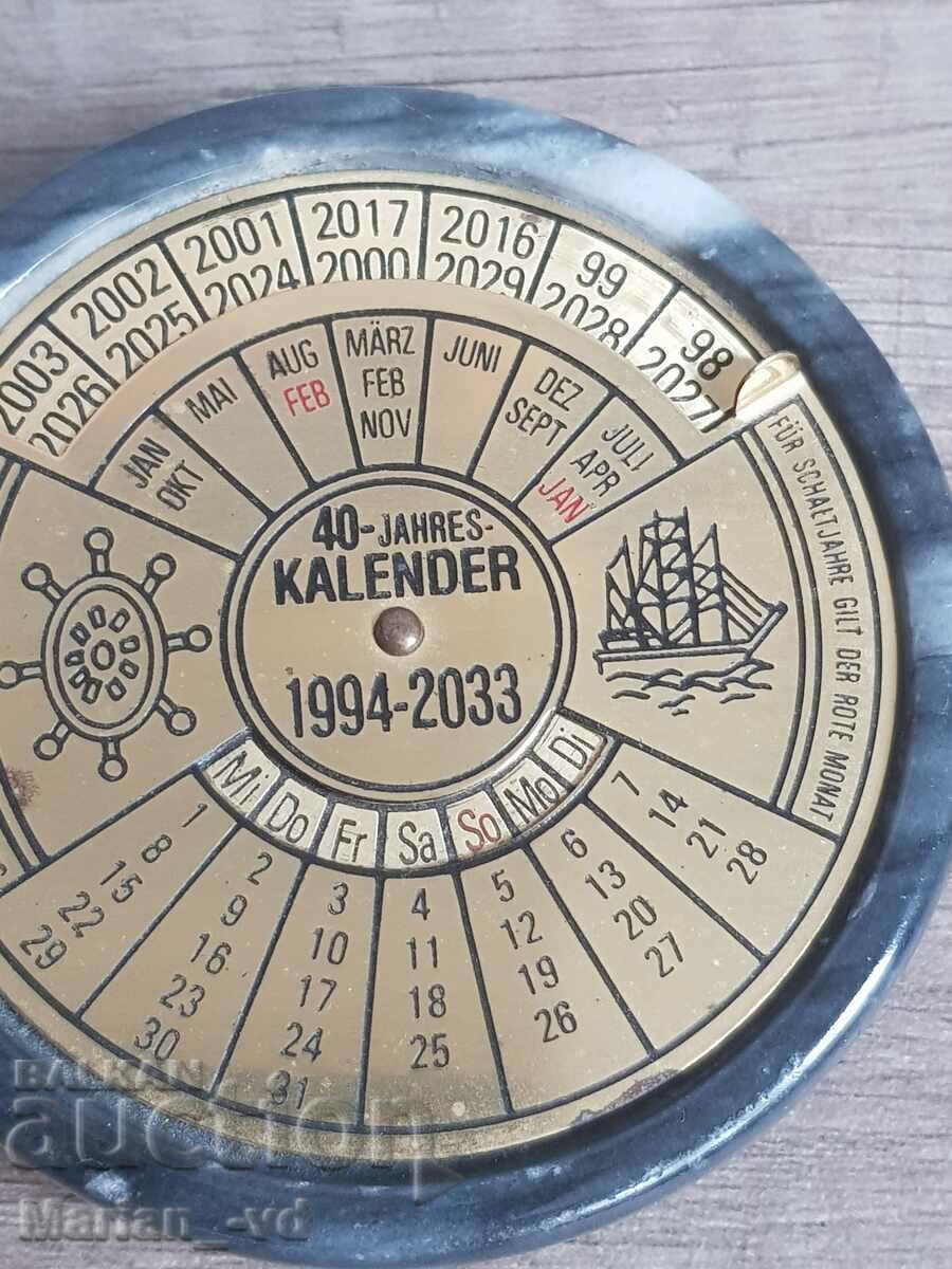 Auction Old bronze and marble calendar from 1994 to 2033 Auction Old bronze and marble calendar from 1994 to 2033