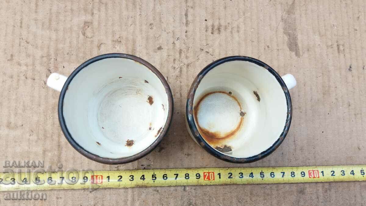 Auction  SET SOC. ENAMELED GLASSES WITH MARKING