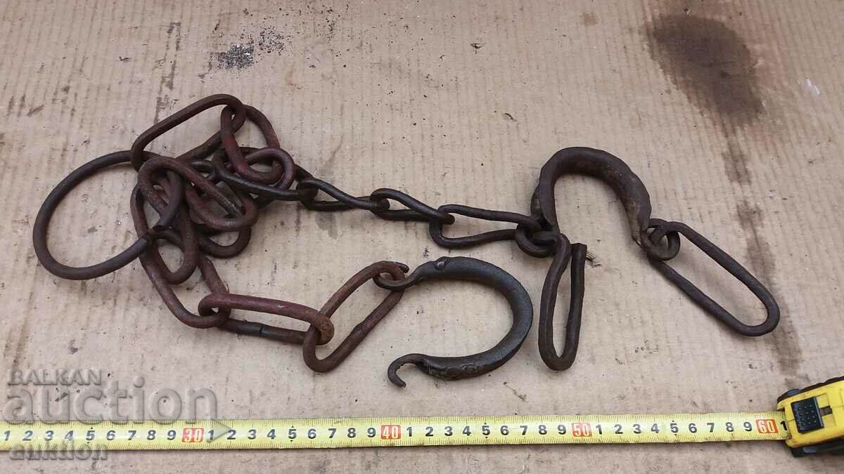 FORGED RENAISSANCE SHACKS, HANDCUFFS, SHACKLES - 7 FORGED RENAISSANCE SHACKS, HANDCUFFS, SHACKLES - 7