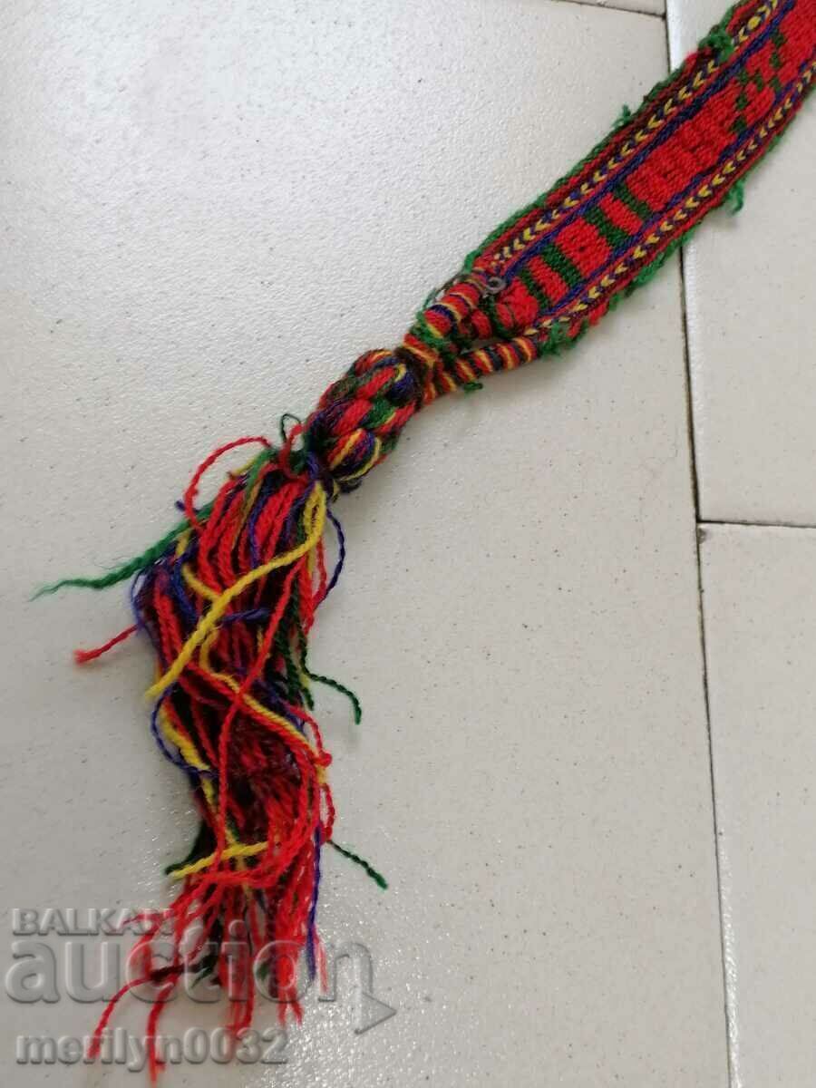 An old hand-woven belt from the beginning of the 20th century wears a length of 2.9 meters - 5 An old hand-woven belt from the beginning of the 20th century wears a length of 2.9 meters - 5