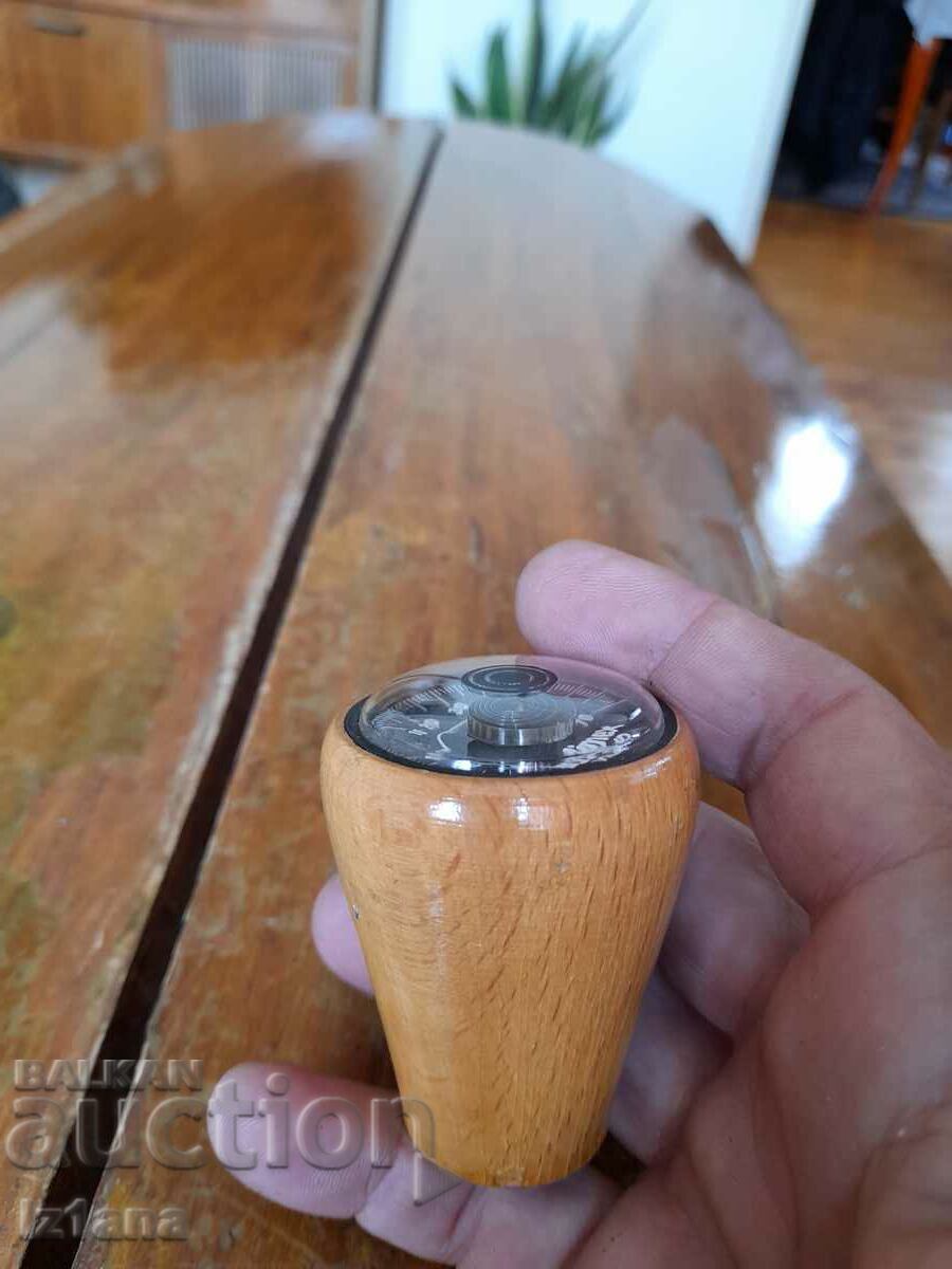 Παράδοση Παλιά μπάλα αλλαγής ταχυτήτων Budimex Παράδοση Παλιά μπάλα αλλαγής ταχυτήτων Budimex