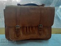 Very high quality and beautiful men's bag made of very thick leather