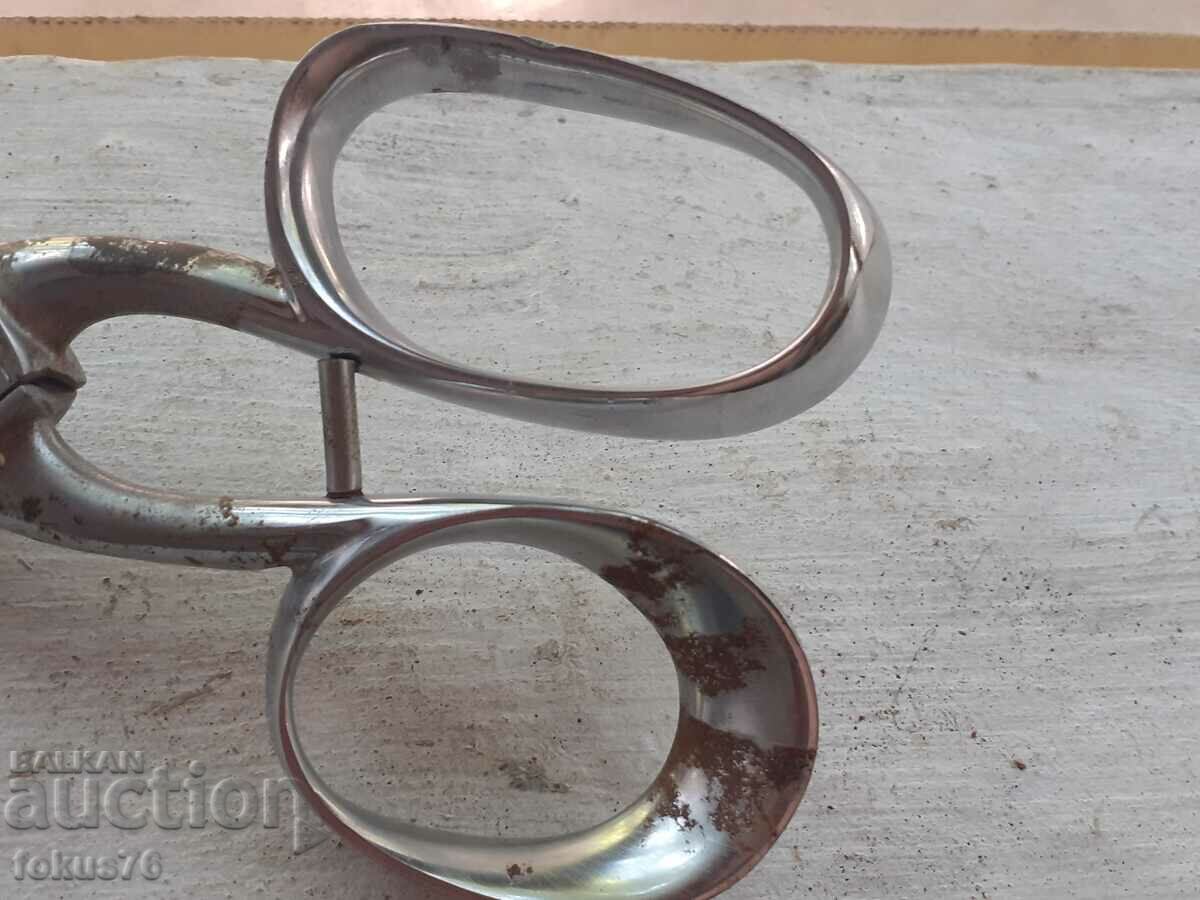 Foarfece de cusut mare, solidă, tăiată excelentă - 5 Foarfece de cusut mare, solidă, tăiată excelentă - 5