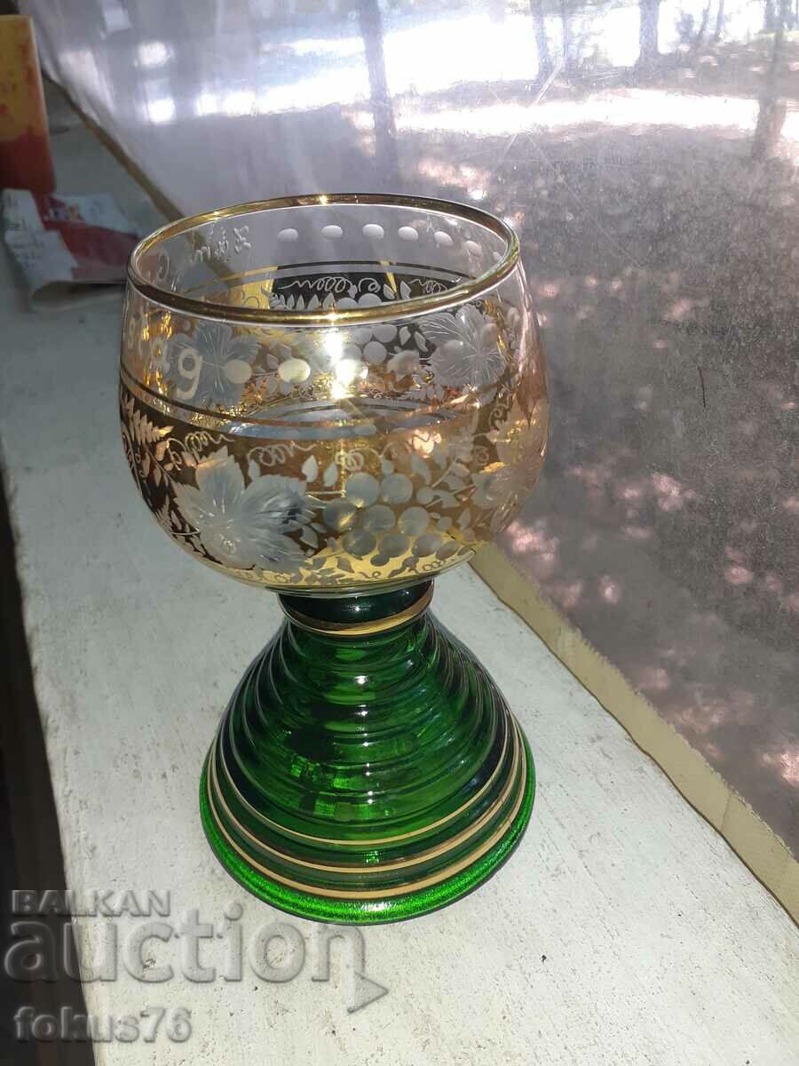 Amazing Crystal Music Playing Wine Glass with price 70.00 BGN | € 35.79 Amazing Crystal Music Playing Wine Glass with price 70.00 BGN | € 35.79