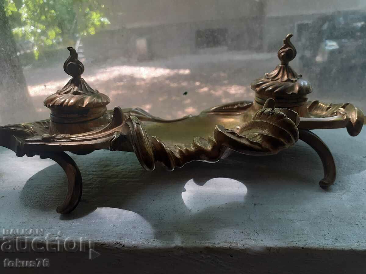 Auction  Cruel Old Bronze Baroque Inkwell - Antique