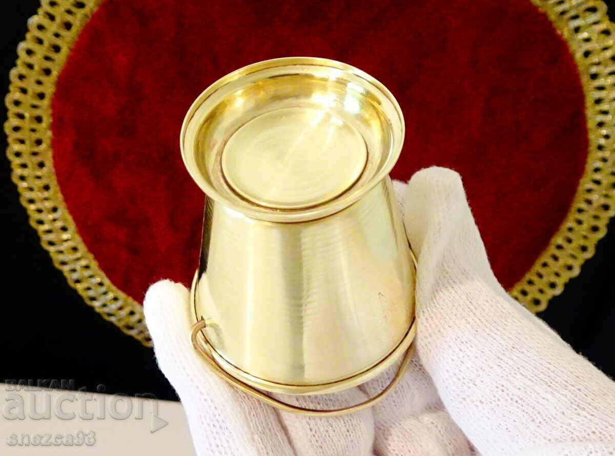 Delivery of Bronze rakia cup, kettle Delivery of Bronze rakia cup, kettle