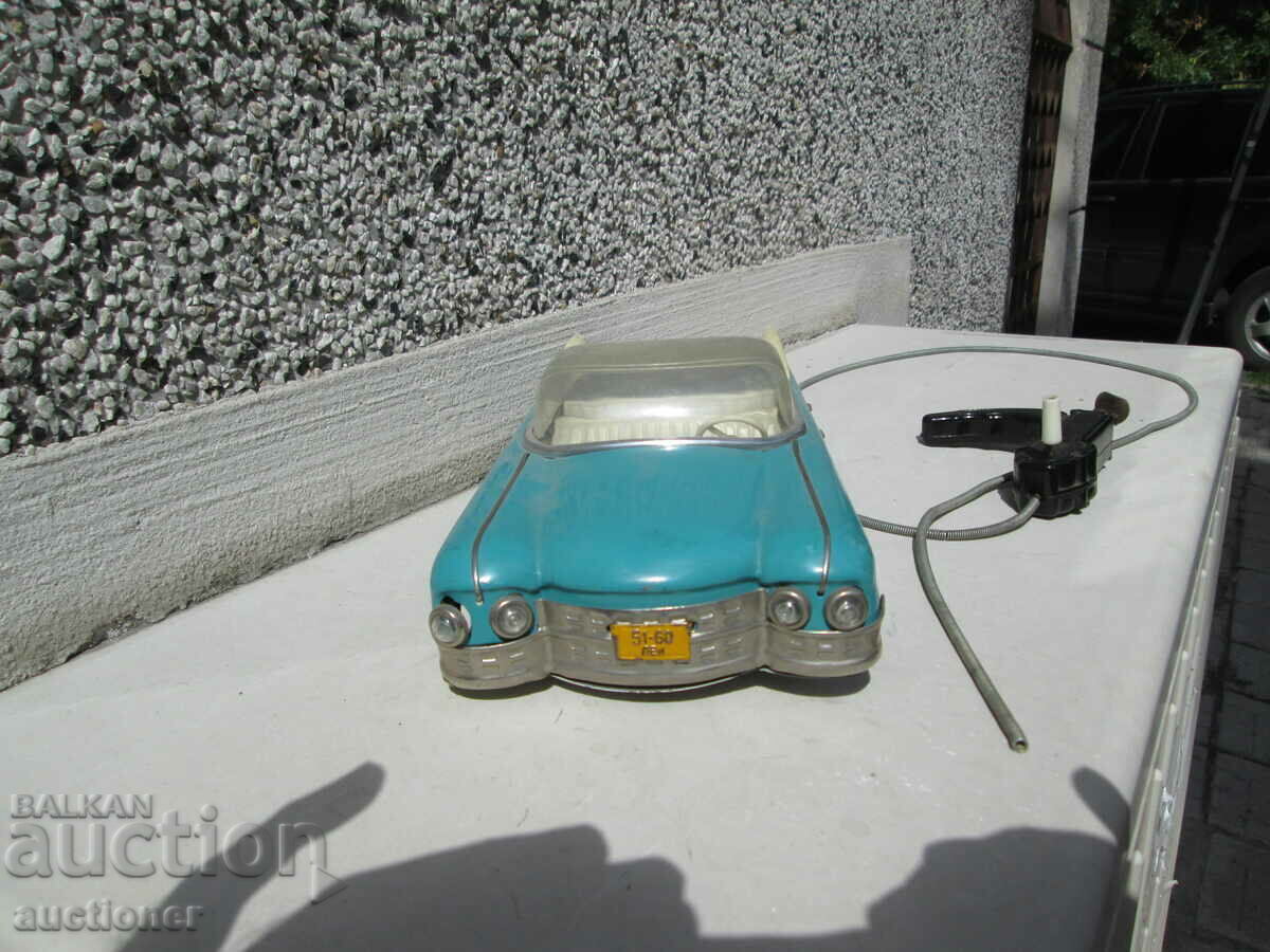 СТАРА РЕТРО ИГРАЧКА АВТОМОБИЛ-СССР с цена 100.00 лв. | € 51.13 СТАРА РЕТРО ИГРАЧКА АВТОМОБИЛ-СССР с цена 100.00 лв. | € 51.13
