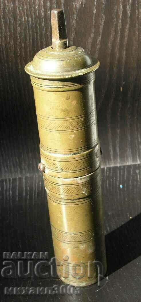 СТАРИННА БРОНЗОВА КАФЕМЕЛАЧКА с цена 49.00 лв. | € 25.05 СТАРИННА БРОНЗОВА КАФЕМЕЛАЧКА с цена 49.00 лв. | € 25.05