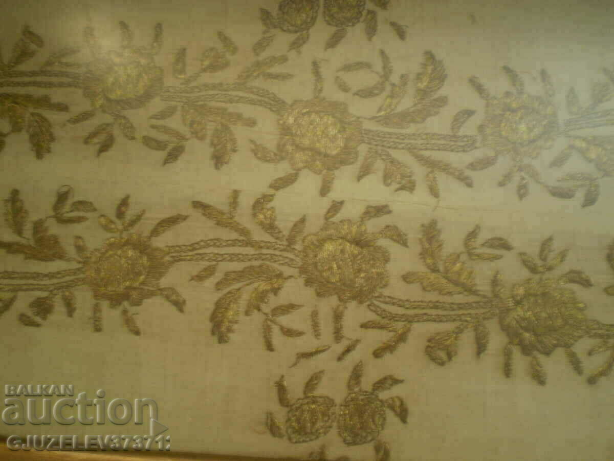 Auction Antique Gold Tinsel Hand Embroidered Tapestry Flowers Auction Antique Gold Tinsel Hand Embroidered Tapestry Flowers