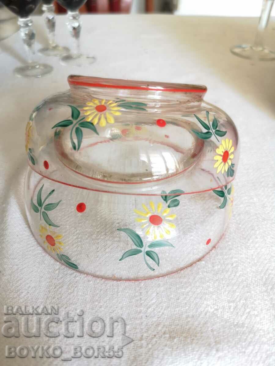 Auction Two Bowls from the Kingdom of Bulgaria Handmade and Painted Auction Two Bowls from the Kingdom of Bulgaria Handmade and Painted