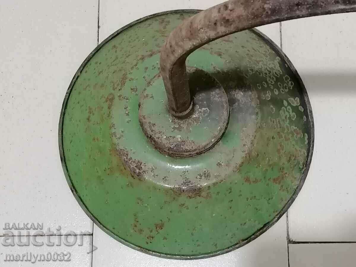 Old lamp reflector enamel stand - 6 Old lamp reflector enamel stand - 6