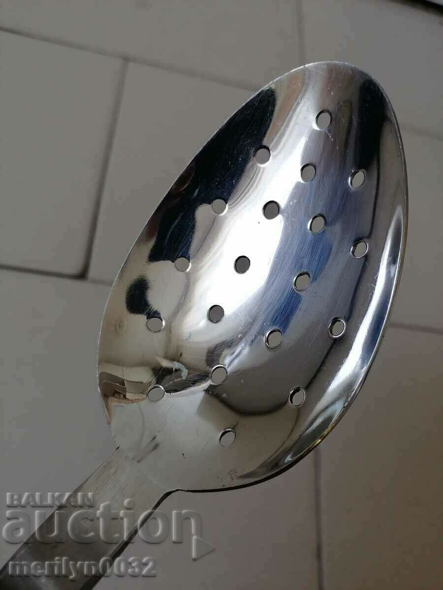 Livrarea Veche lingură cu zăbrele crom nichel real soc, NRB