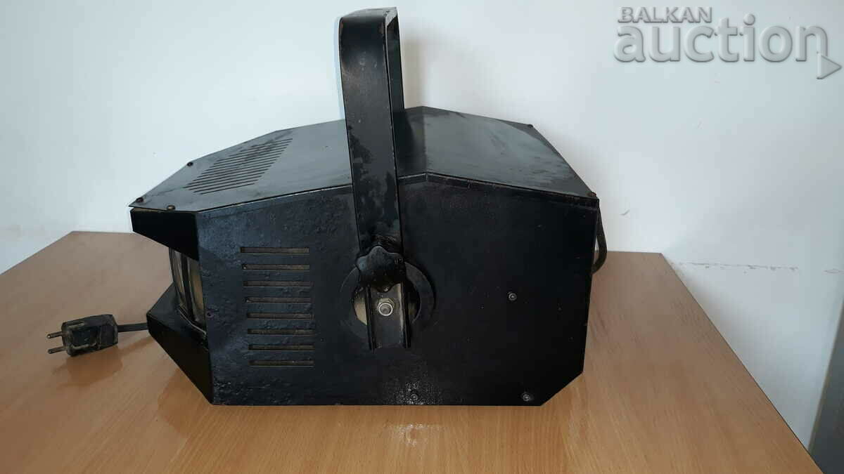 retro vintage Disco bar spotlight 70s Italy with price 145.00 BGN | € 74.14 retro vintage Disco bar spotlight 70s Italy with price 145.00 BGN | € 74.14