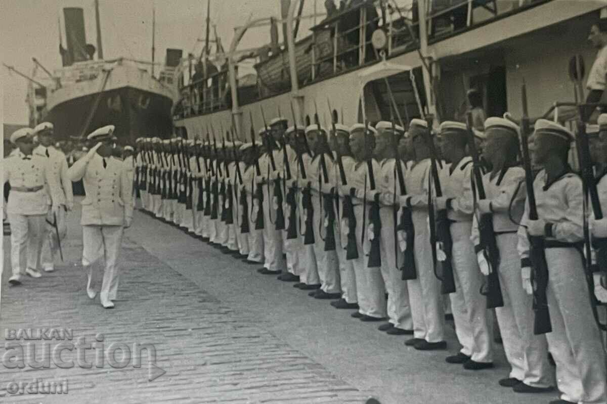 26009 Kingdom of Bulgaria reception of honor guard sailors
