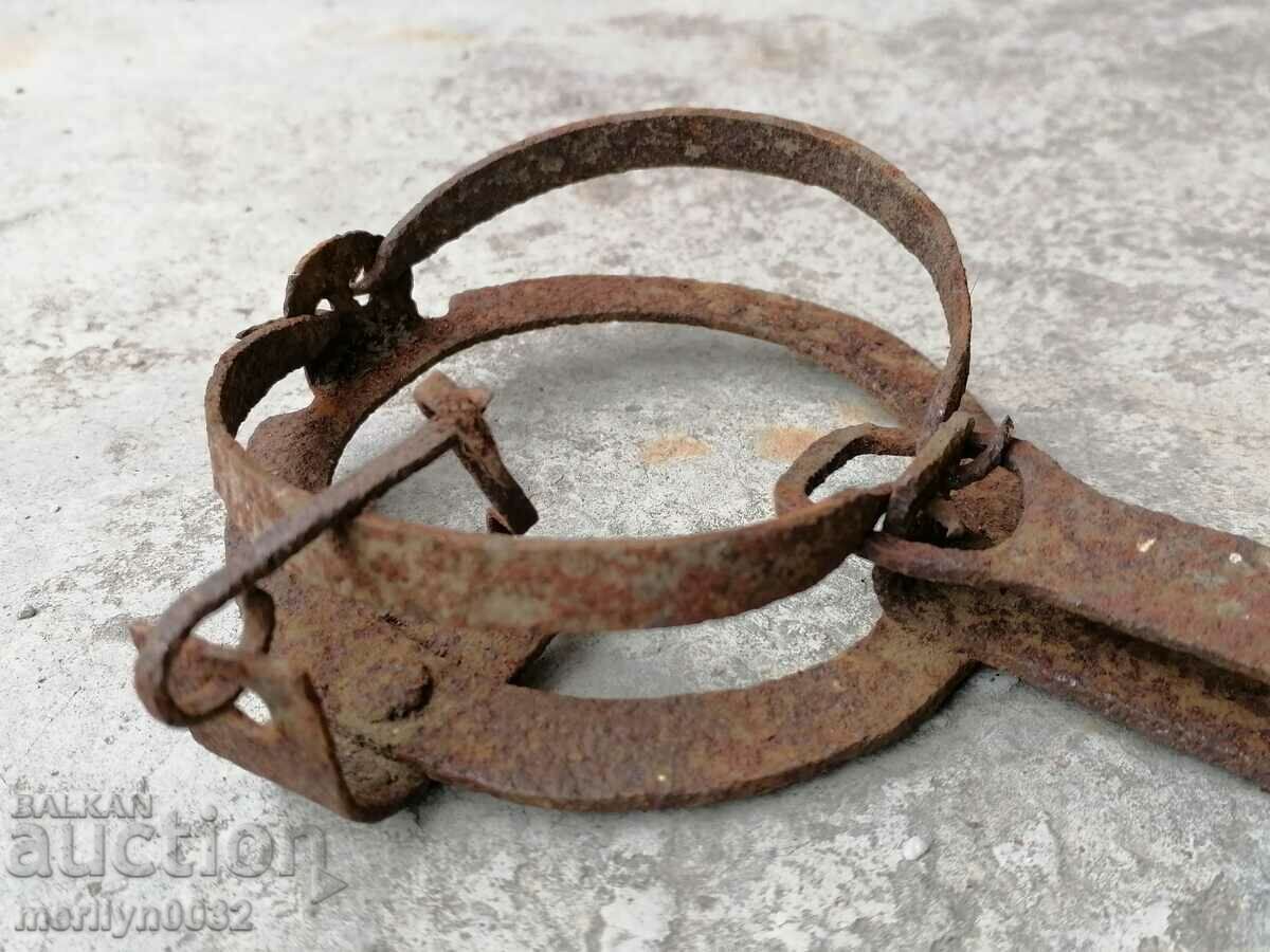 Old hand forged trap, wrought iron - 7 Old hand forged trap, wrought iron - 7