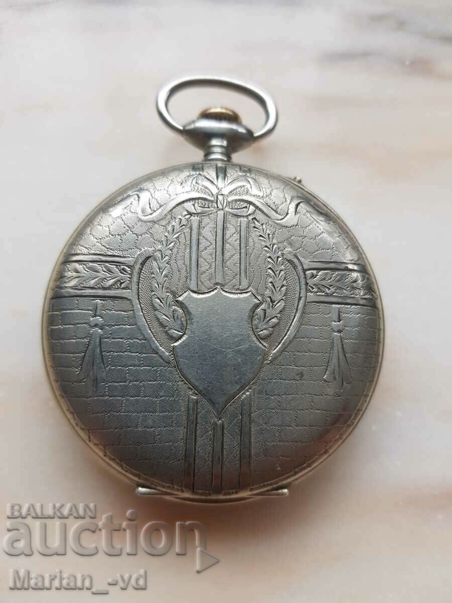 Delivery of Vintage pocket watch with three flaps