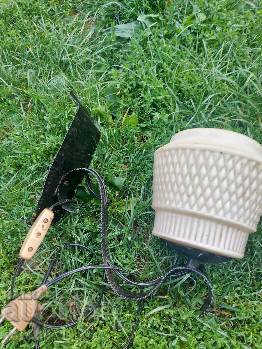 Auction  APPLIQUE - LAMP - LANTERN