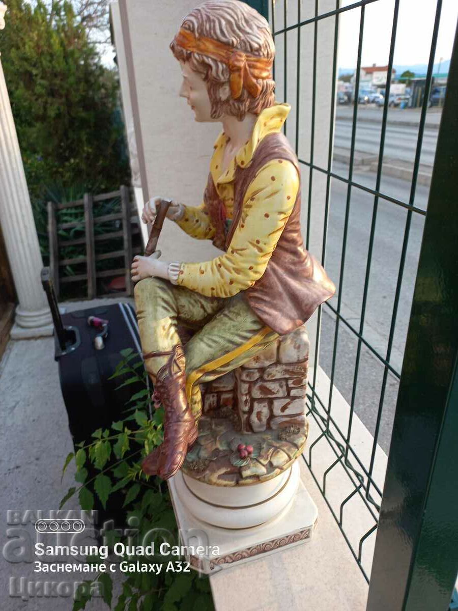 ОГРОМНА ПОРЦЕЛАНОВА ФИГУРА СТАТУЕТКА с цена 550.00 лв. | € 281.21 ОГРОМНА ПОРЦЕЛАНОВА ФИГУРА СТАТУЕТКА с цена 550.00 лв. | € 281.21