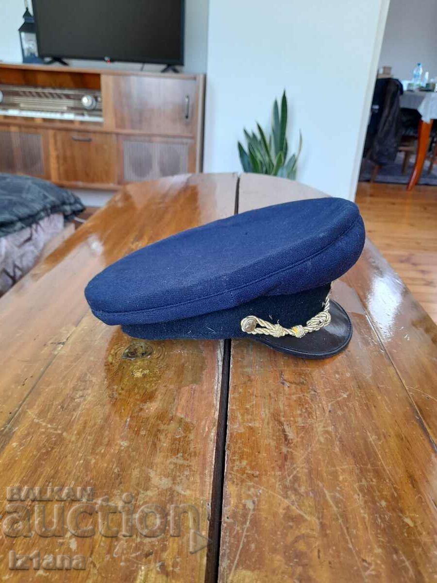 Auction Old cap Auction Old cap