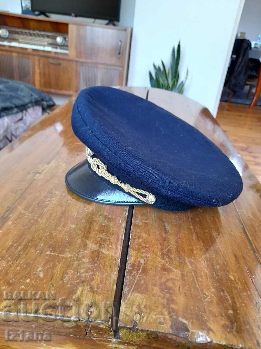 Old cap - 5 Old cap - 5