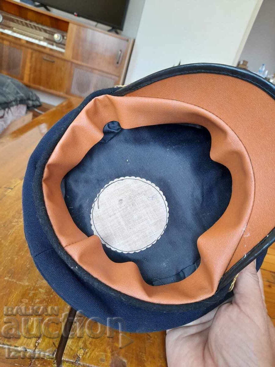 Old cap - 6 Old cap - 6