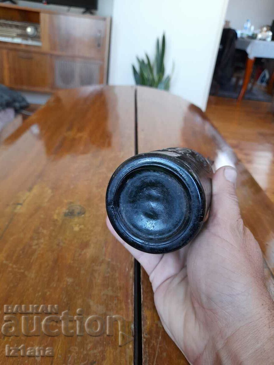 Delivery of Old beer bottle Bratia Proshekovi Sofia Delivery of Old beer bottle Bratia Proshekovi Sofia