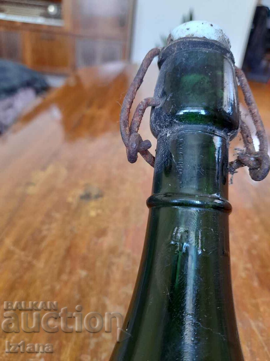Old beer bottle Bratia Proshekovi Sofia - 6 Old beer bottle Bratia Proshekovi Sofia - 6