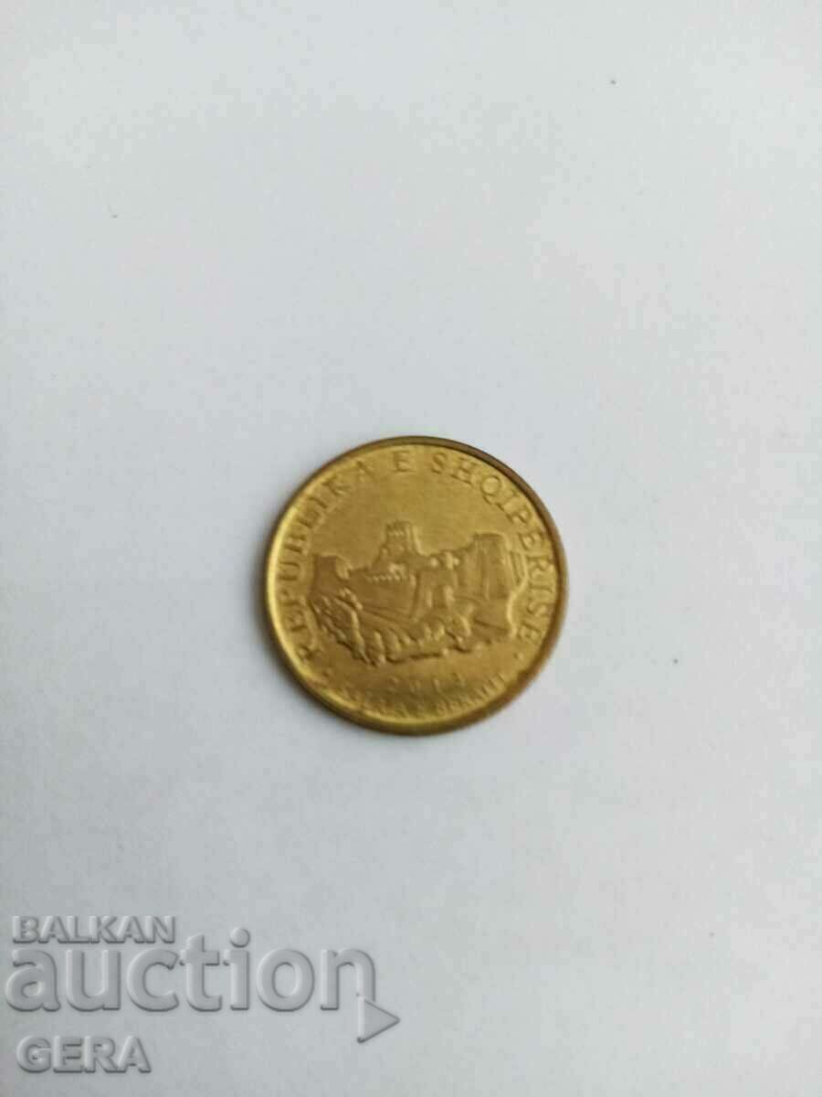 Monedă 10 lei Albania