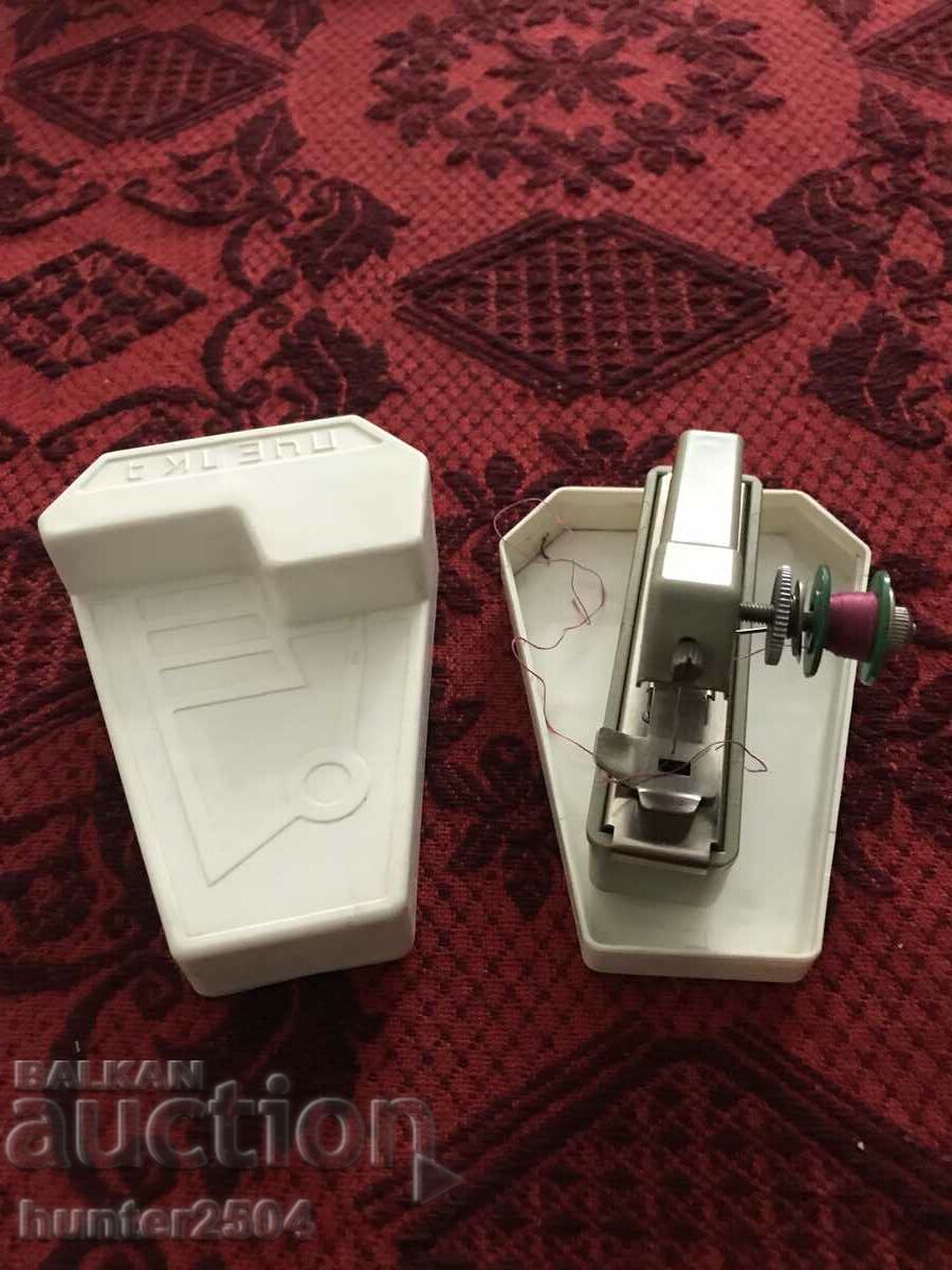 Children's sewing machine, USSR - 5