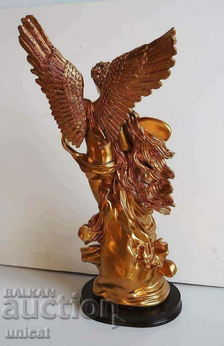 "Psyche and Cupid" sculpture with price 8000.00 BGN | € 4090.34 "Psyche and Cupid" sculpture with price 8000.00 BGN | € 4090.34