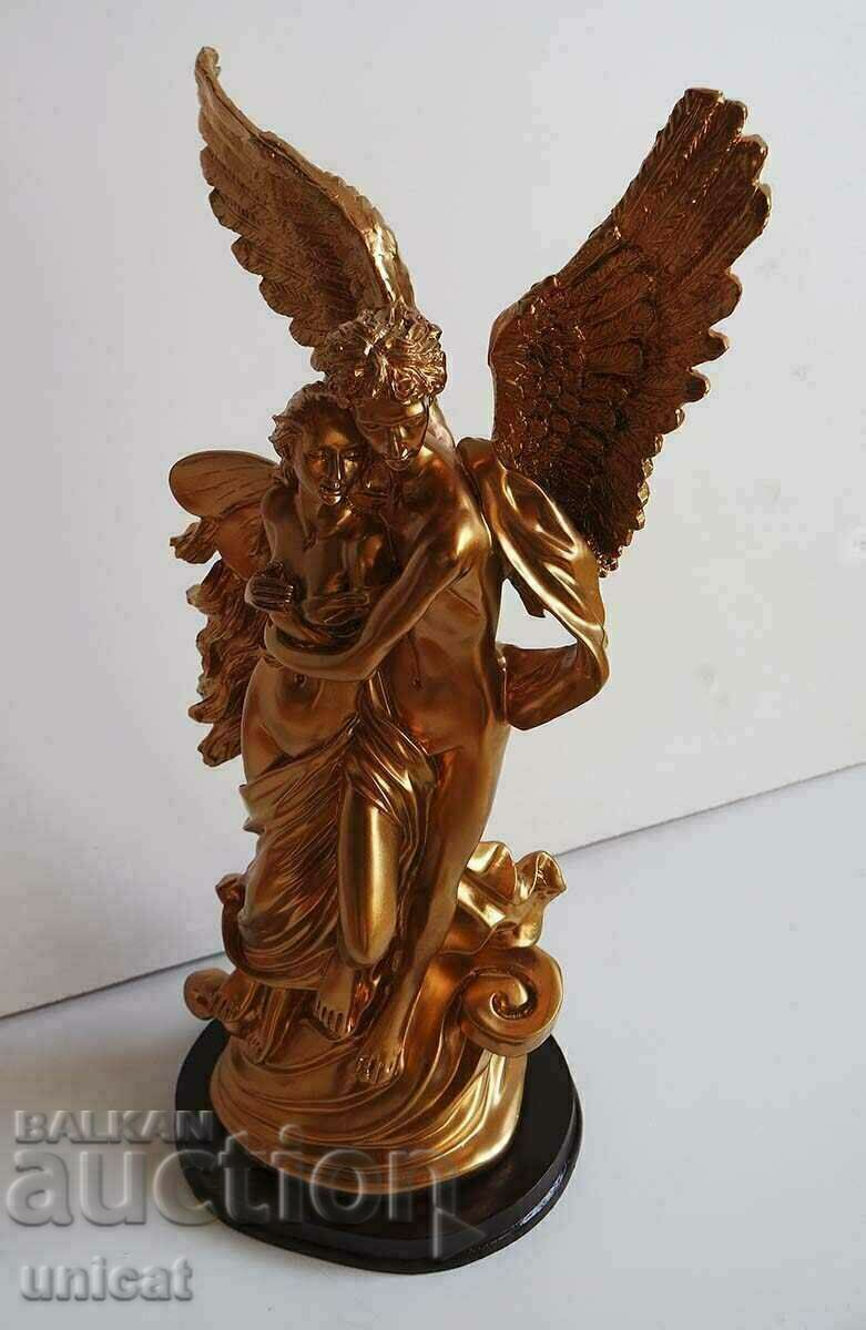 Delivery of "Psyche and Cupid" sculpture Delivery of "Psyche and Cupid" sculpture