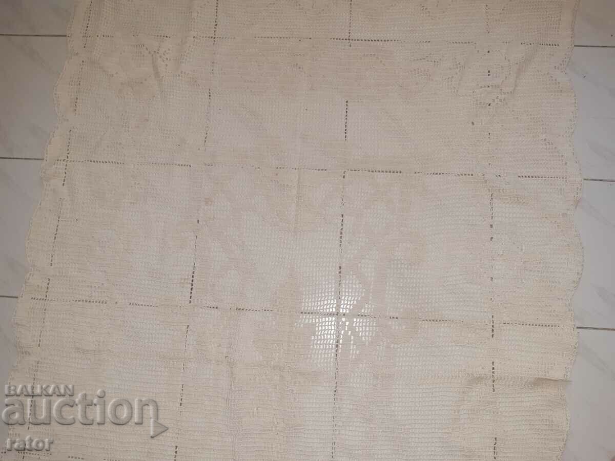 Delivery of Crocheted tablecloth, knitting Delivery of Crocheted tablecloth, knitting