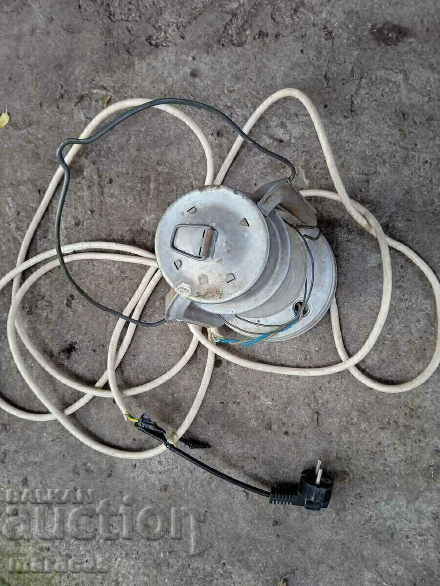 Old metal lantern with price 15.00 BGN | € 7.67 Old metal lantern with price 15.00 BGN | € 7.67