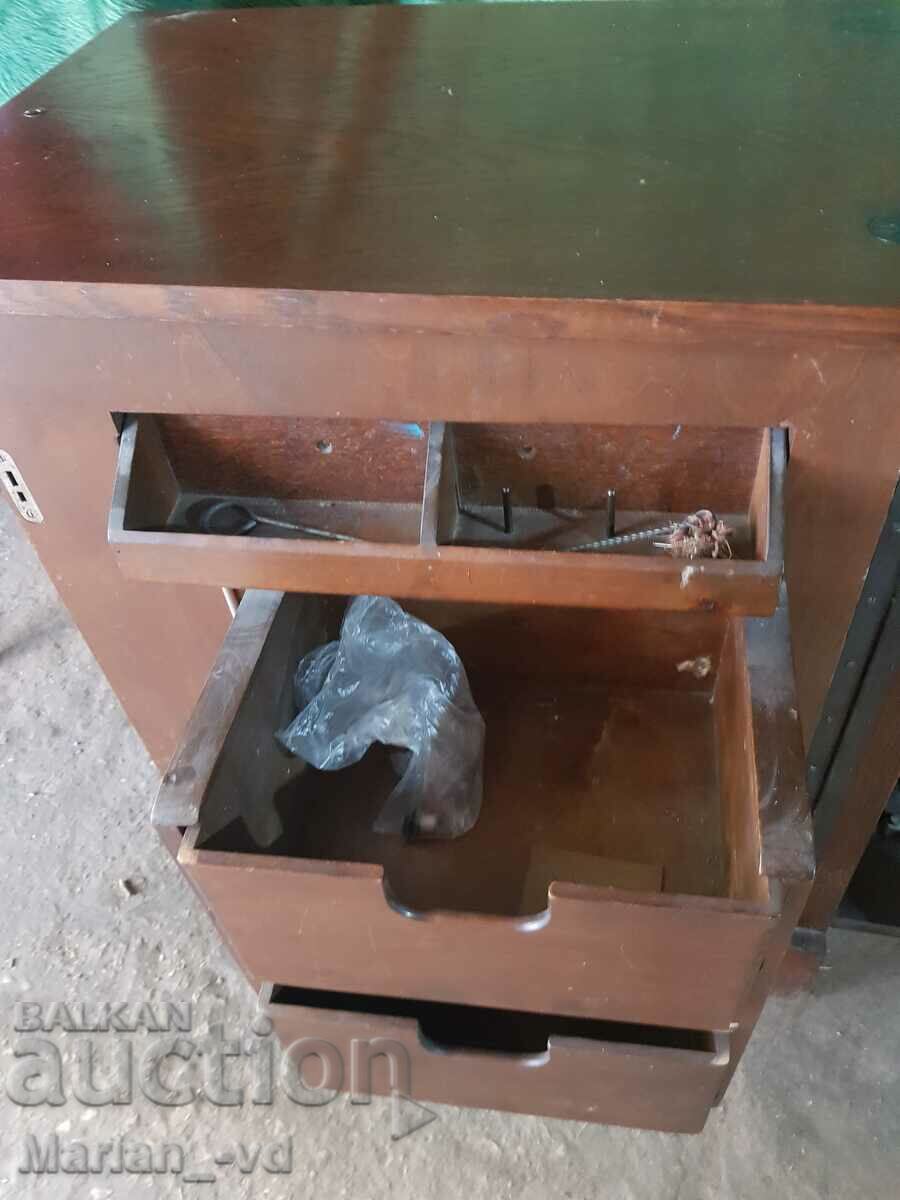 Παράδοση Ραπτομηχανή Husqvarna Παράδοση Ραπτομηχανή Husqvarna