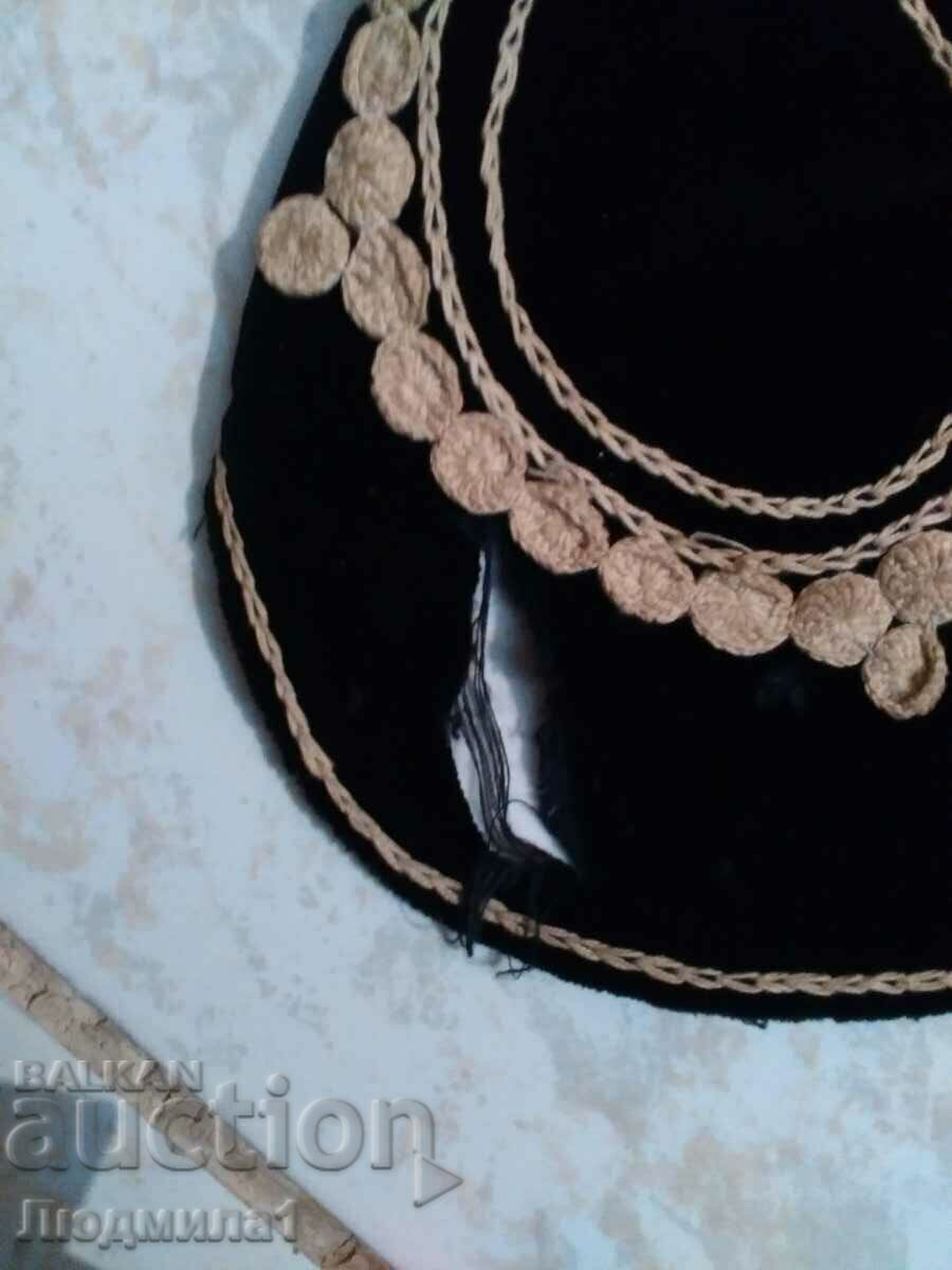 Auction AUTHENTIC OLD DRESS Auction AUTHENTIC OLD DRESS