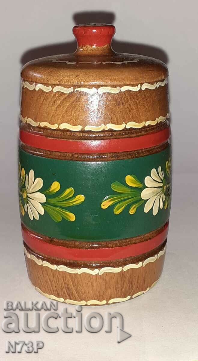 Auction OLD WOODEN BOX. HANDMADE. Auction OLD WOODEN BOX. HANDMADE.