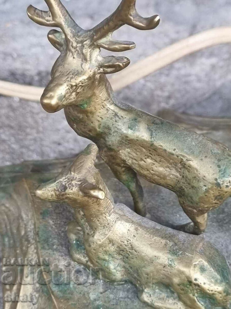 Delivery of Old bronze lamp. Eleni Delivery of Old bronze lamp. Eleni