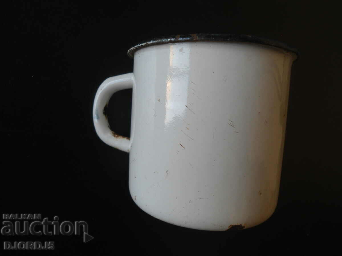 Delivery of Old enamel jug, markings, USSR