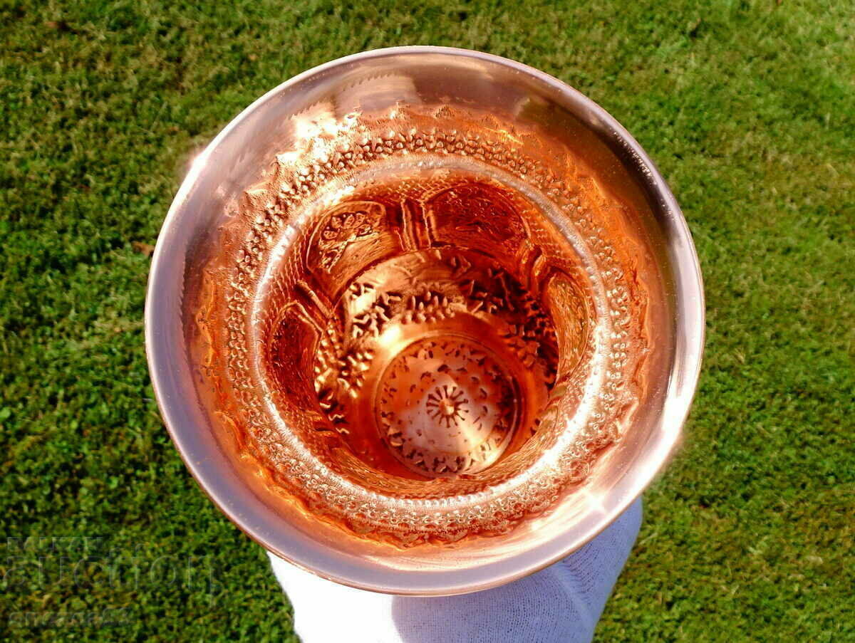 Delivery of Persian Isfahan Qalamzani Copper Vase.