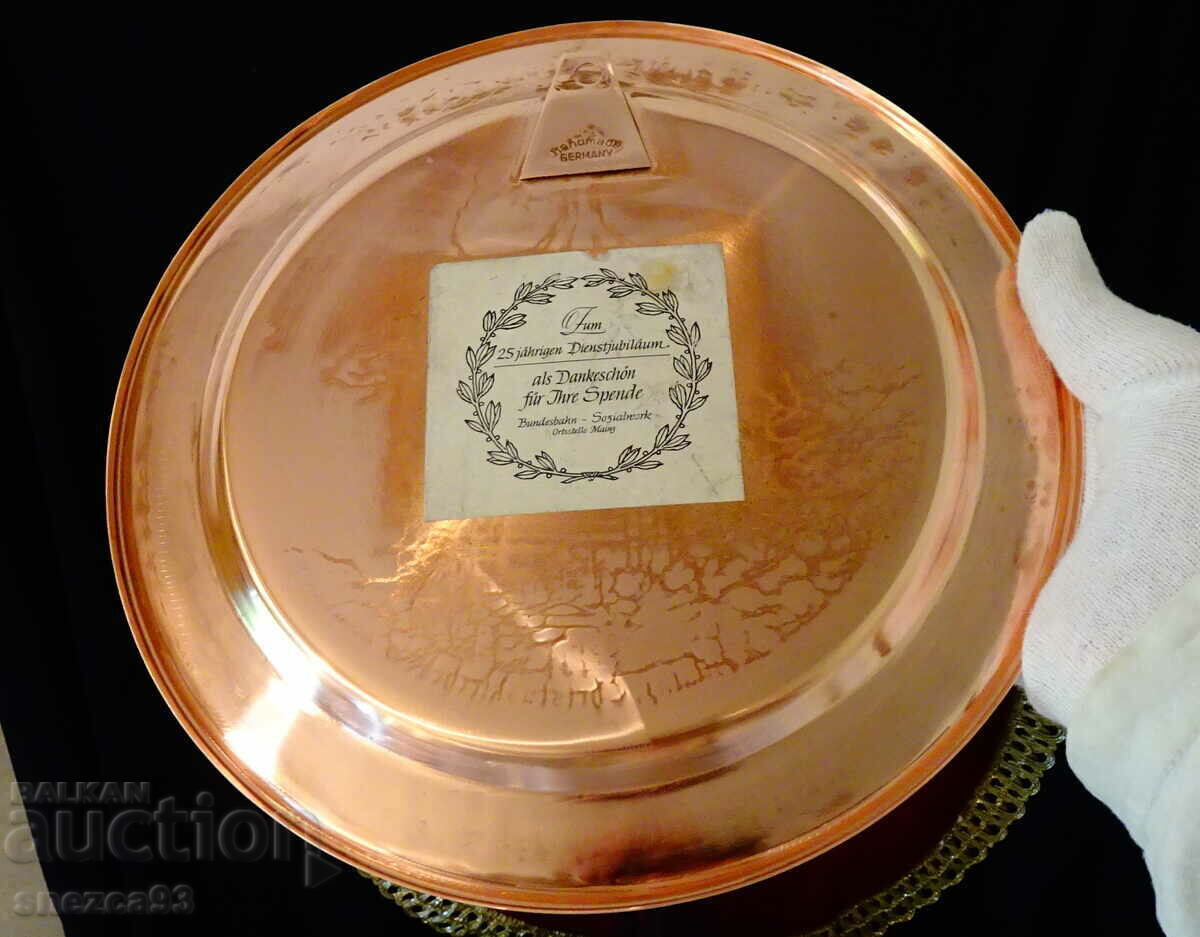 Delivery of Copper plate for wall, plate, tray with lithography. Delivery of Copper plate for wall, plate, tray with lithography.